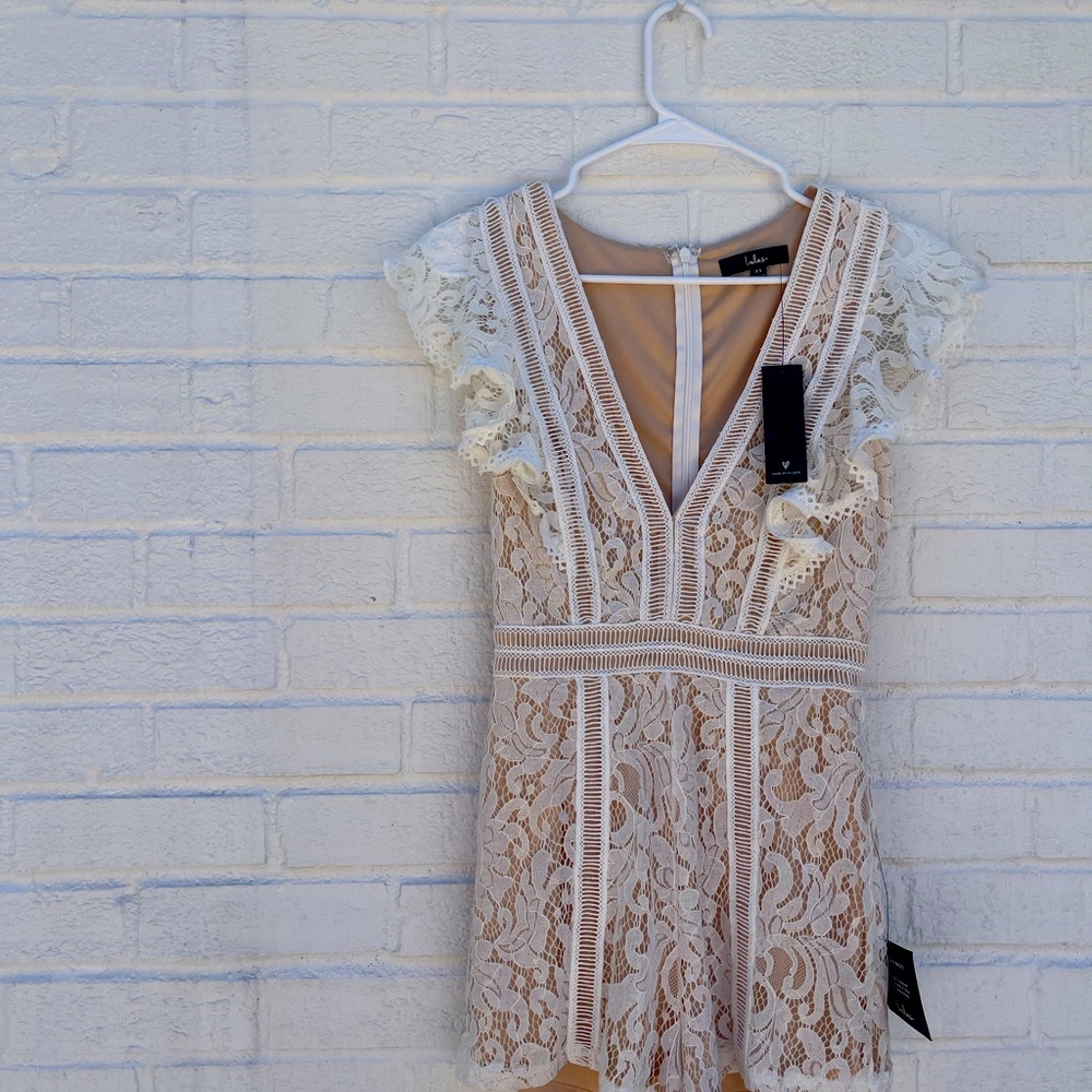 Lulus XS lace romper. Brand new with tags.